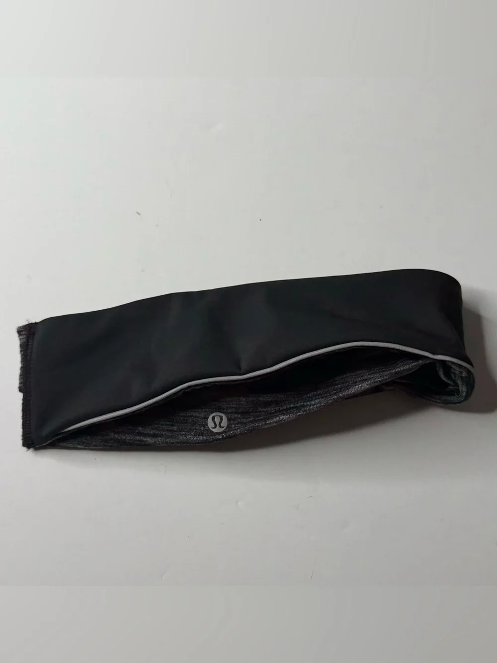 lululemon athletica Black Reflective Trim Headband